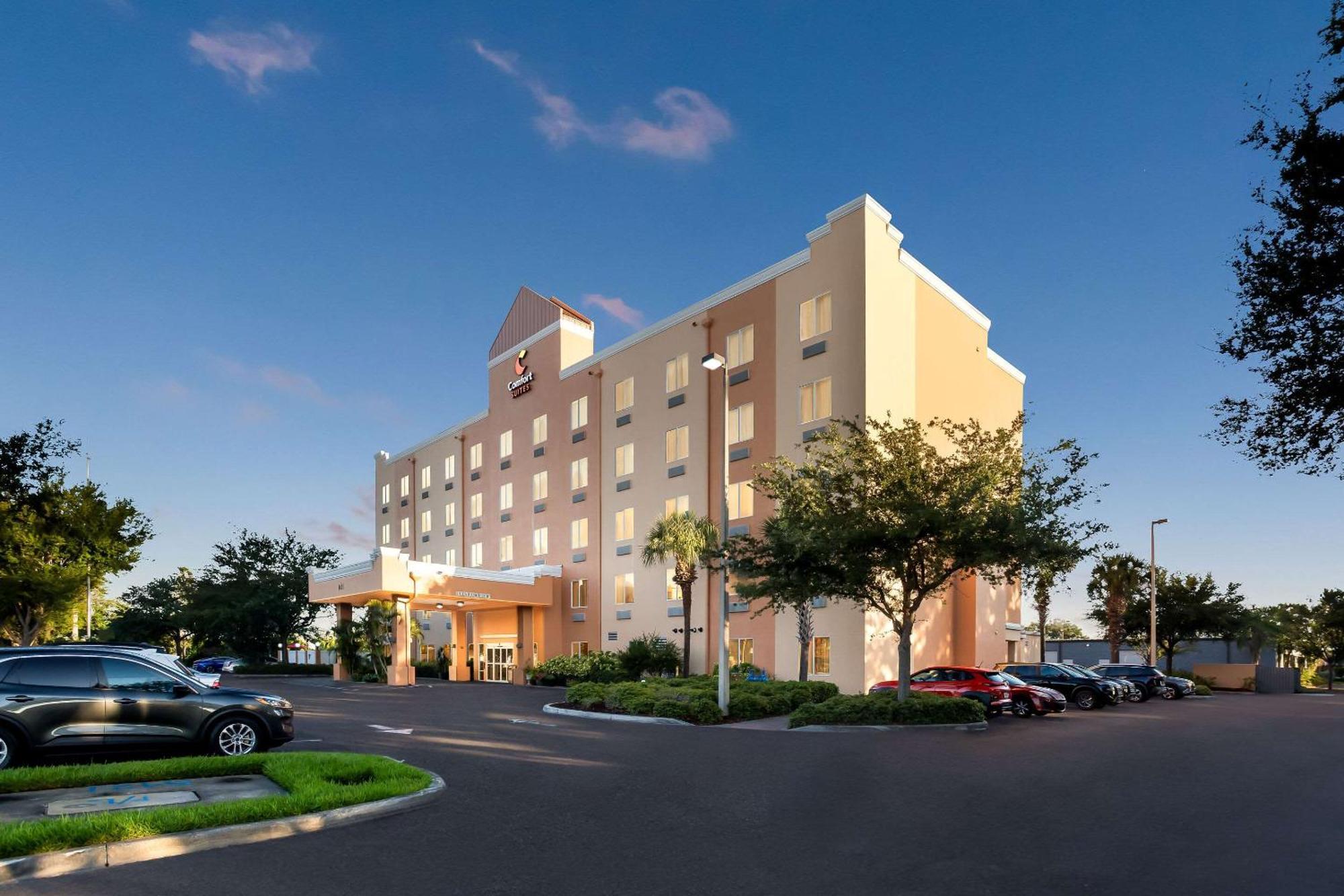 Comfort Suites Tampa Airport North West Chase Eksteriør bilde