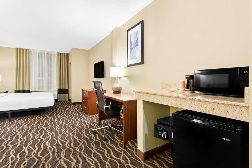 Comfort Suites Tampa Airport North West Chase Rom bilde
