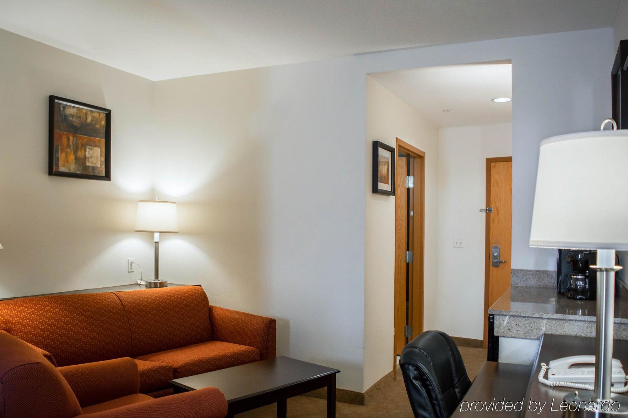 Comfort Suites Tampa Airport North West Chase Eksteriør bilde