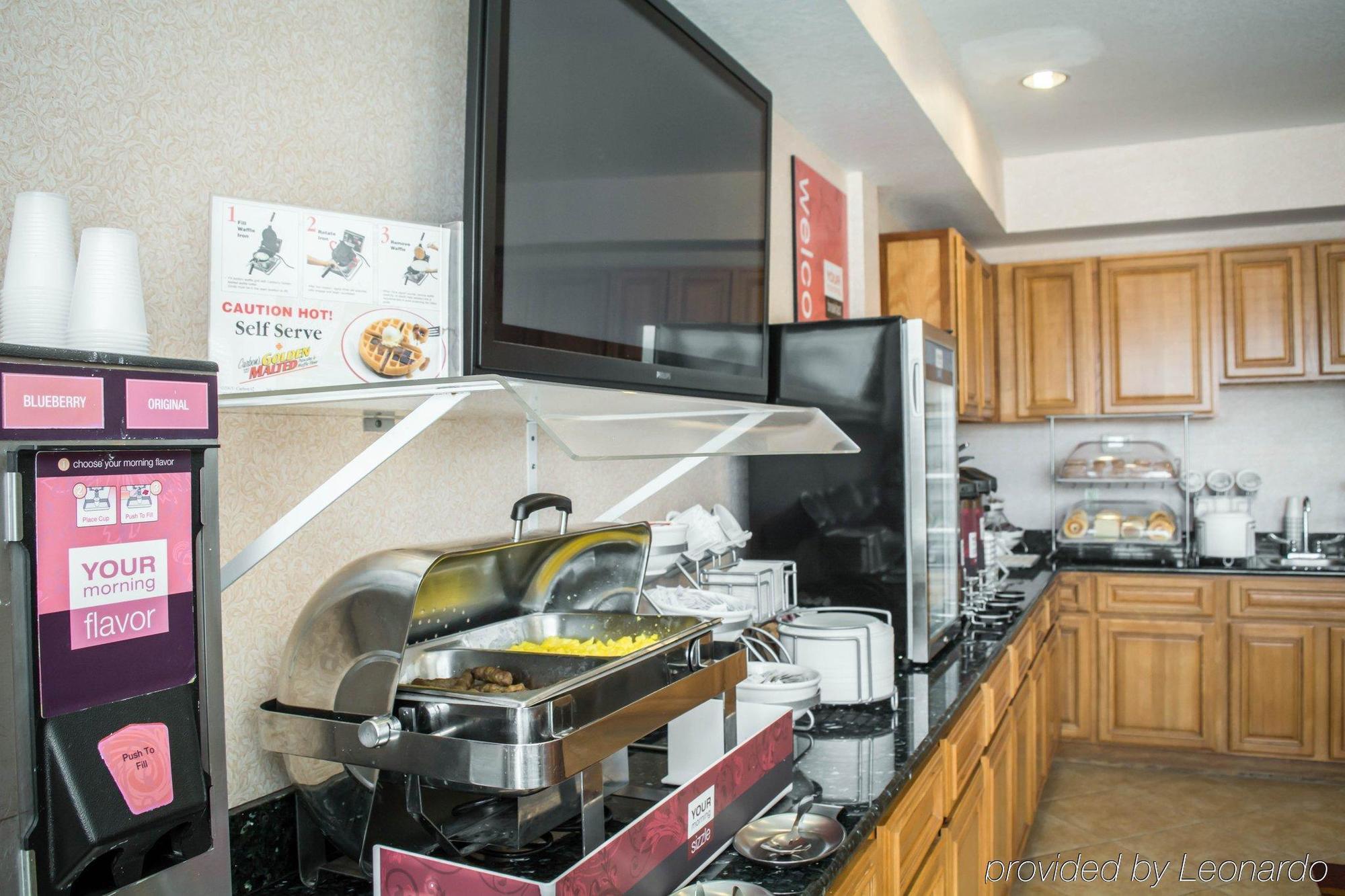 Comfort Suites Tampa Airport North West Chase Eksteriør bilde